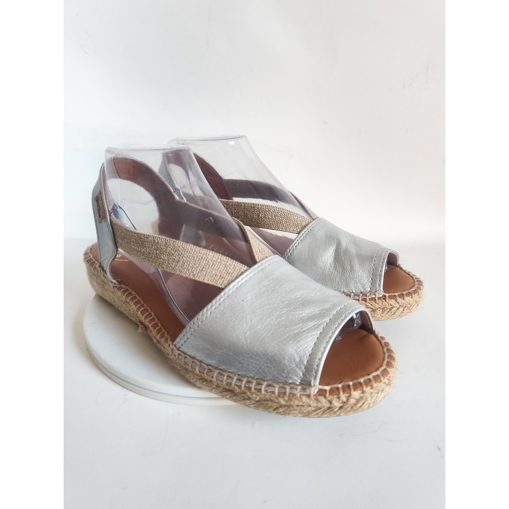 Toni Pons Espadrille Sandals 9 /40 Etna Leather Silver Metallic Closed Toe Spain